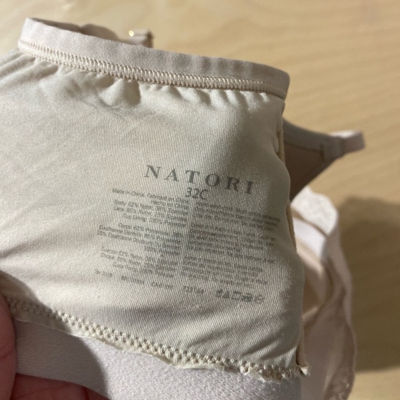 Natori Wireless Lace Trimmed Cream Bralette 32 C (NA) - Picture 6 of 6